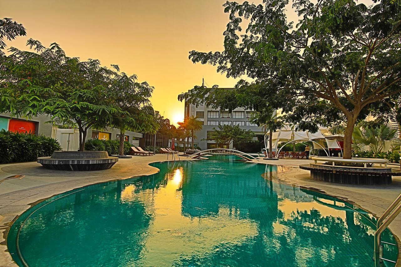 The Emerald Club ,Rajkot Exteriör bild